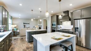 1692 Oak Creek Pass (The Redwood)
