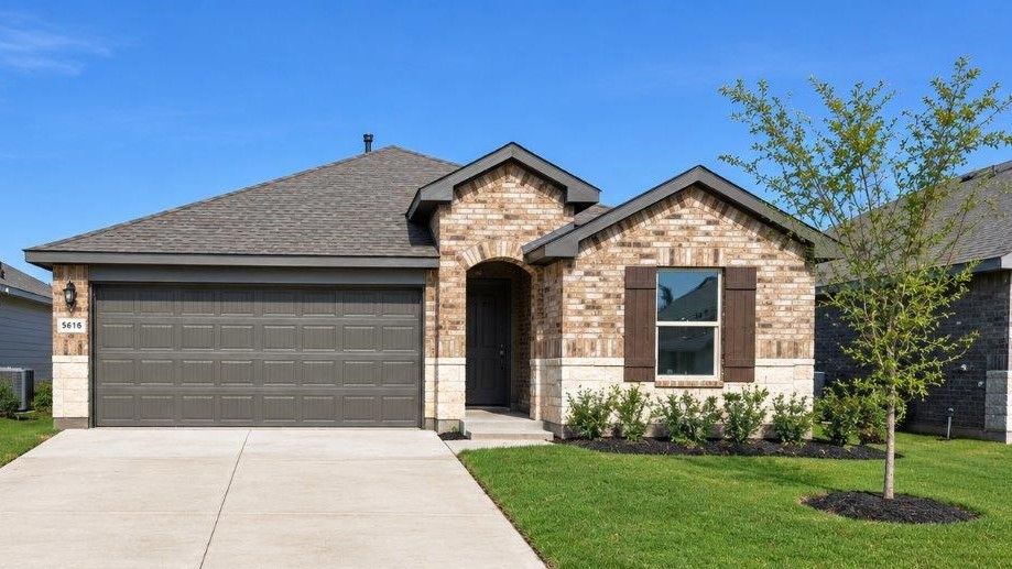Hickory Grove por D.R. Horton en Dallas Texas