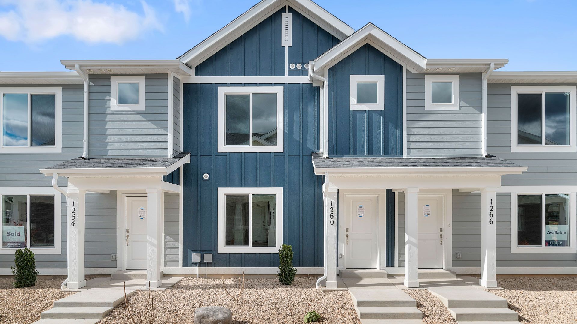 Dalton - Dixon Creek Townhomes: Harrisville, Utah - D.R. Horton