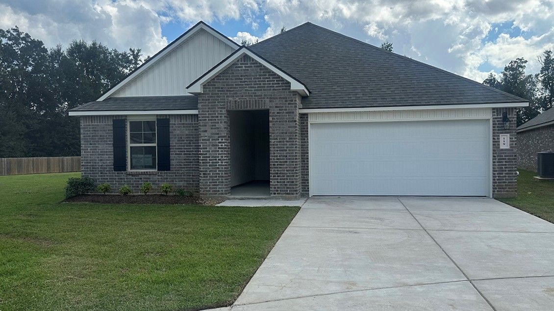 Huntsville - Grand Oaks: Lafayette, Louisiana - D.R. Horton