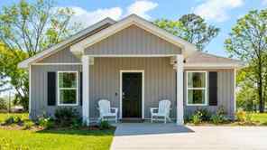 7719 Oakmont Drive East (The Callaway)