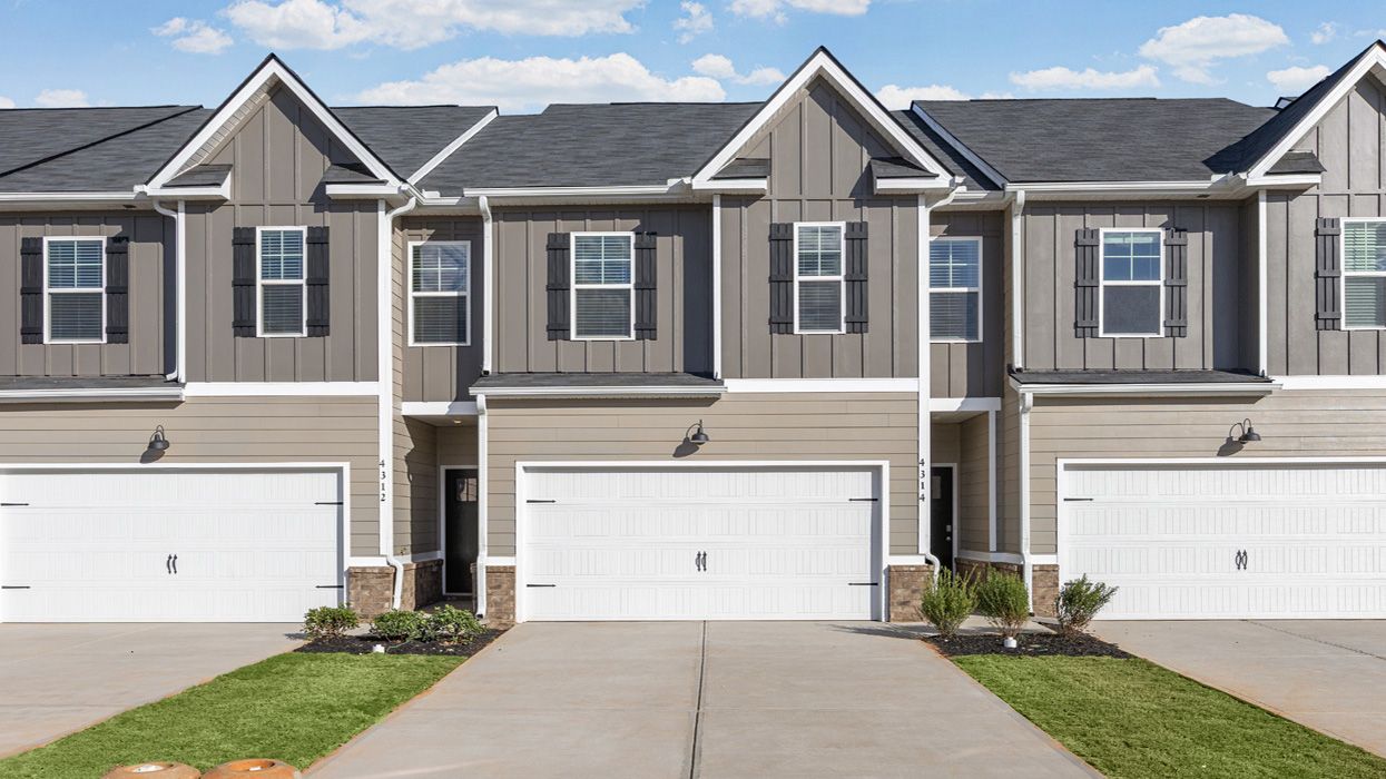 Stratford - Laurel Park Townhomes: Hephzibah, Georgia - D.R. Horton