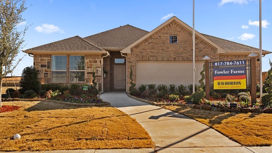 11516 Wolfhound Drive. Haslet, TX 76052
