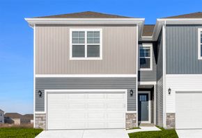 Waterford Townhomes - Urbandale, IA