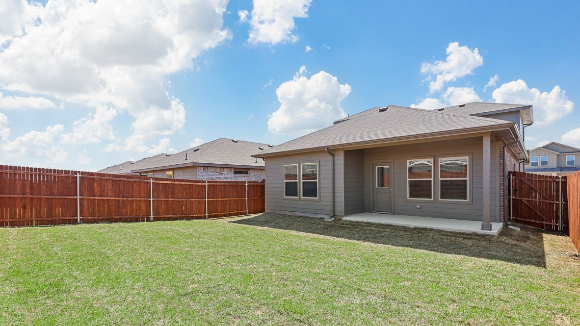136 Springhill North Road. Boyd, TX 76023
