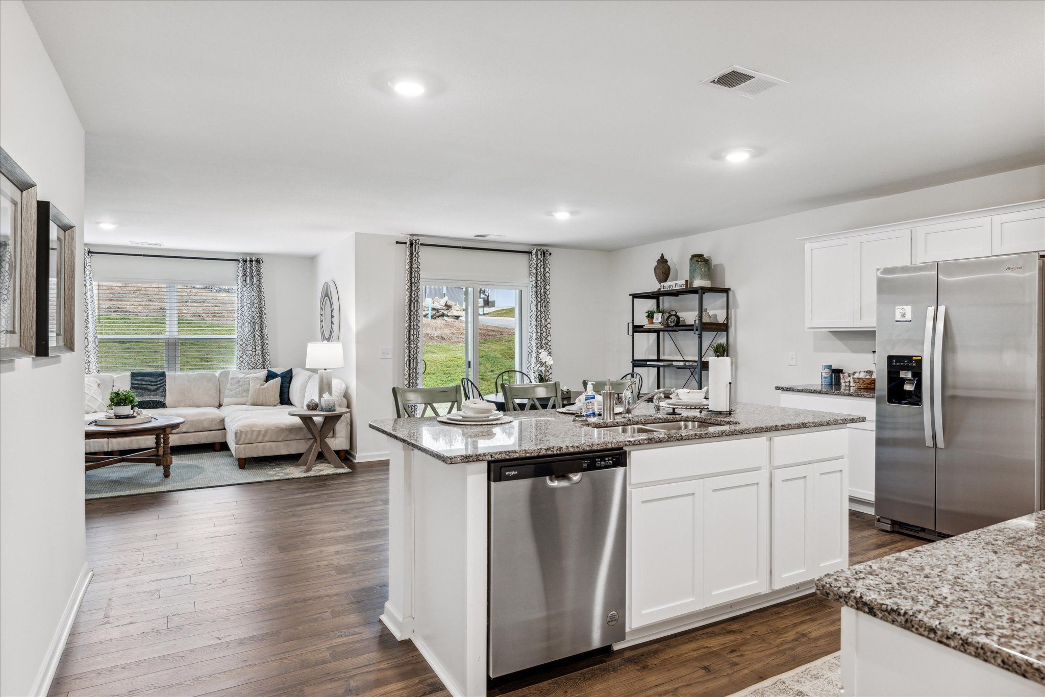 6004 Sycamore Stream Rd. Dandridge, TN 37725