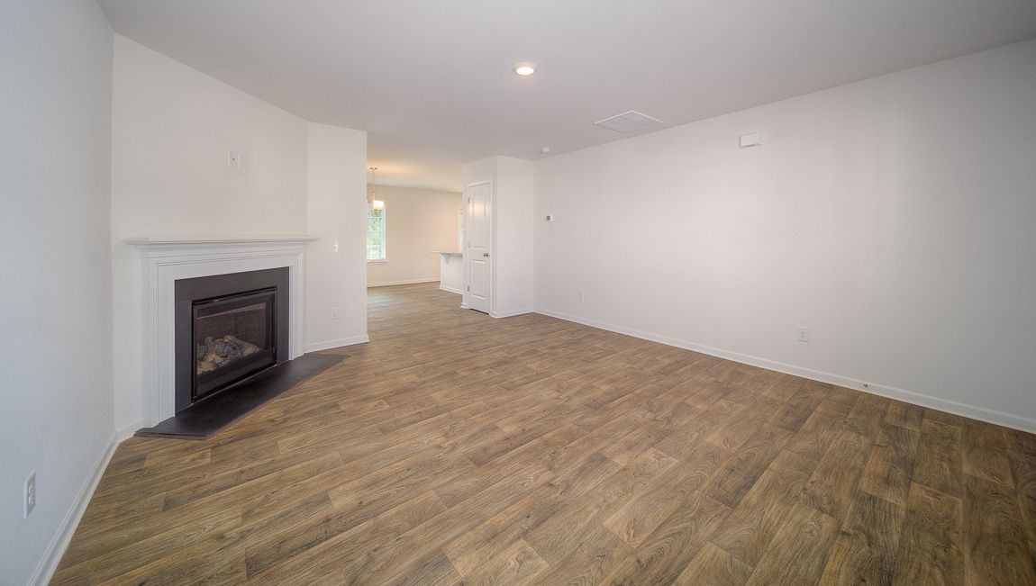 4 Oak Edge Lane. Greer, SC 29651