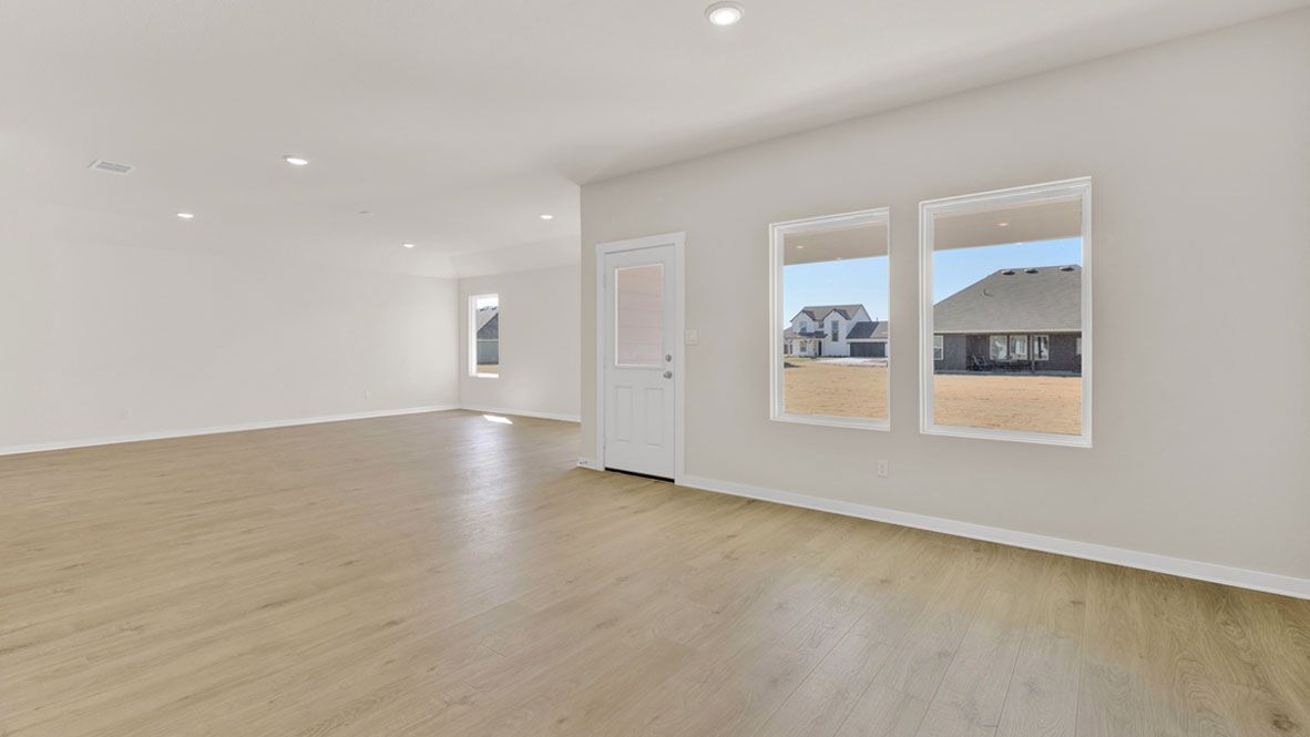 161 Zane Saddle Rd. Lockhart, TX 78644