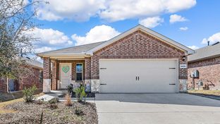 X30C Caroline - Cartwright Ranch: Crandall, Texas - D.R. Horton Basic