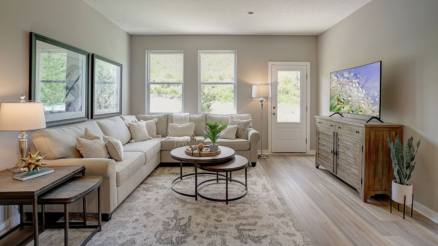 101 Delmonica Drive. Washington, PA 15301