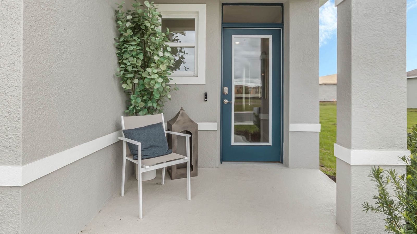 1301 Cascades Avenue. Davenport, FL 33837