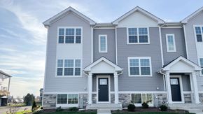 Stonewater Townhomes - Wonder Lake, IL