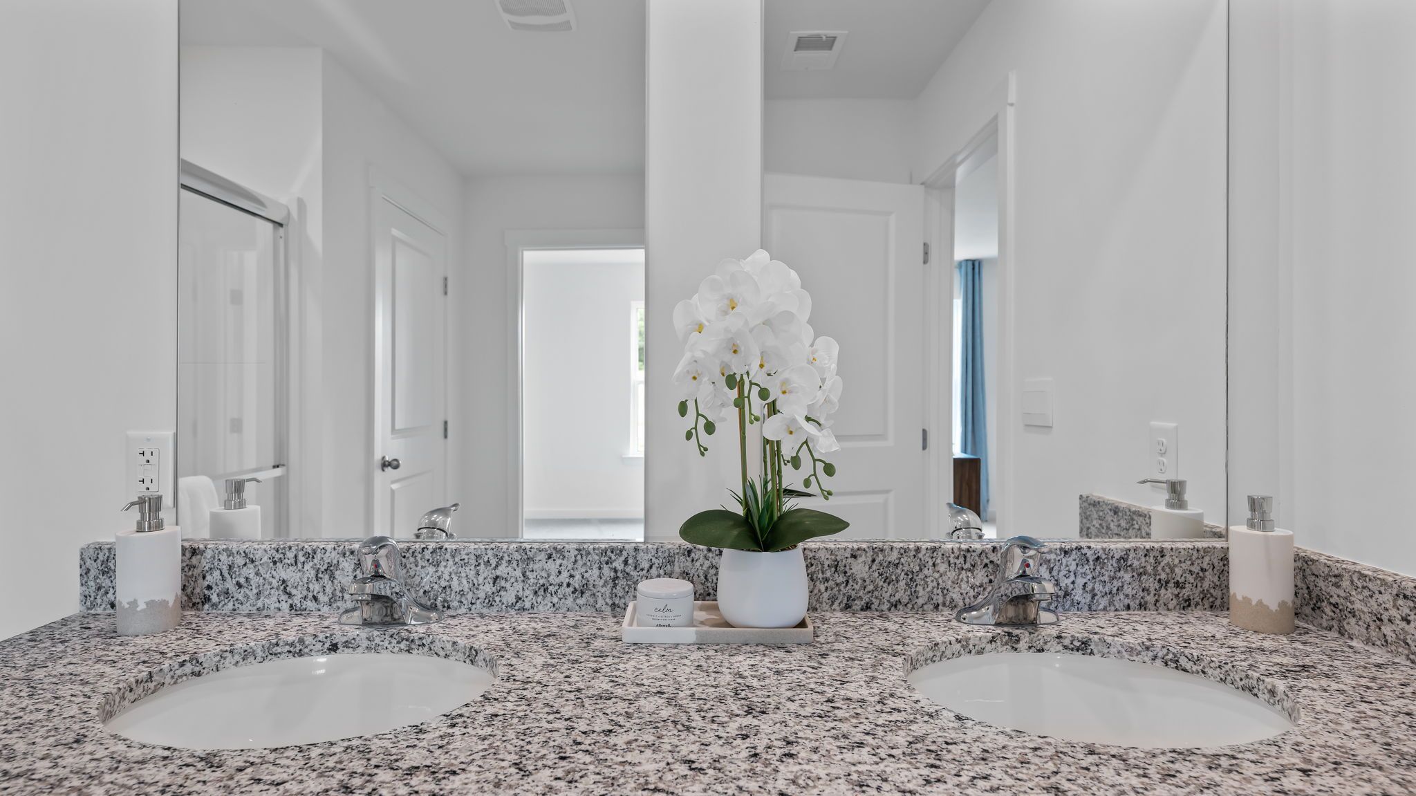 402 Villages At Hinds Crk Ln. Clinton, TN 37716