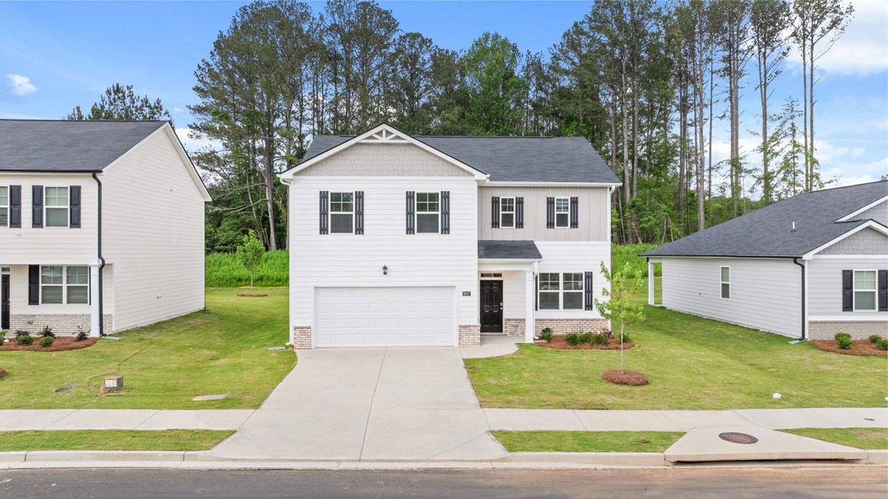 61 Clubview Drive. Hoschton, GA 30548