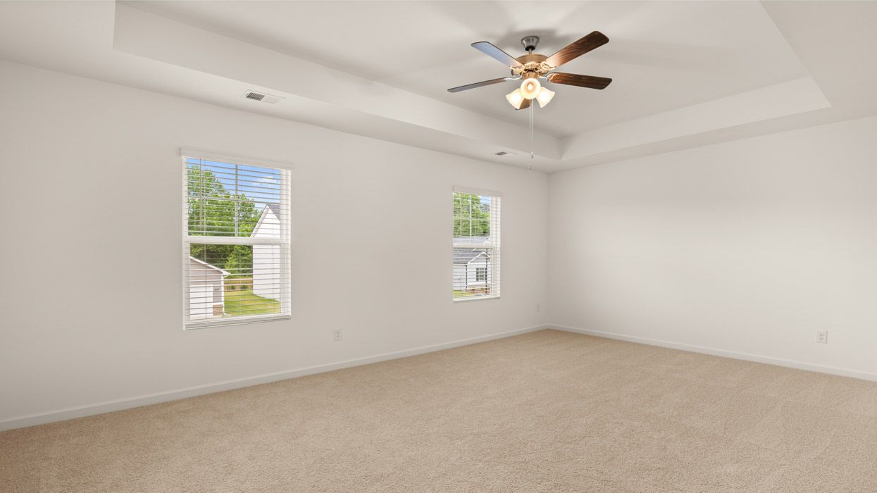 61 Clubview Drive. Hoschton, GA 30548