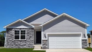 Hamilton - Forevergreen Heights: Coralville, Iowa - D.R. Horton Basic