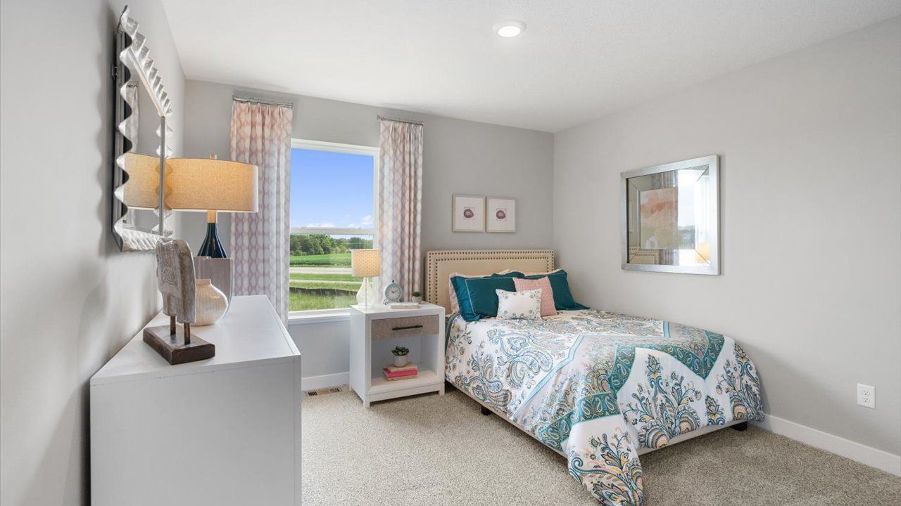 17232 Durham Drive. Lakeville, MN 55044