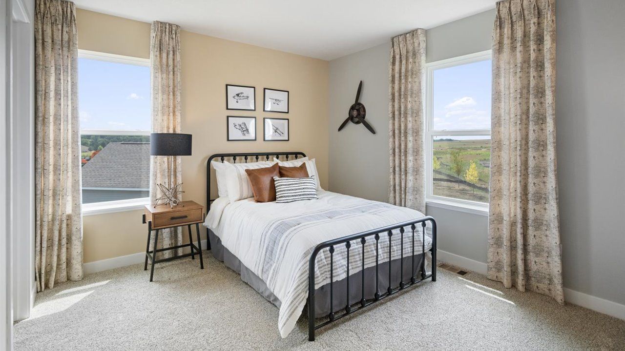 1878 Rainer Drive. Shakopee, MN 55379