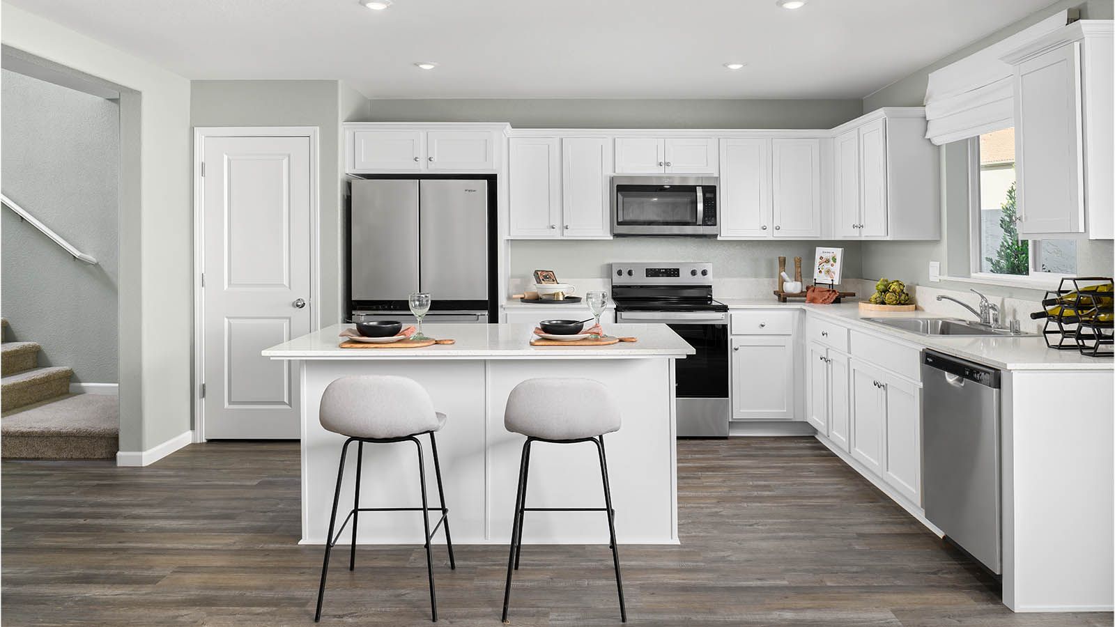 153 Soaring Dr. Lathrop, CA 95330