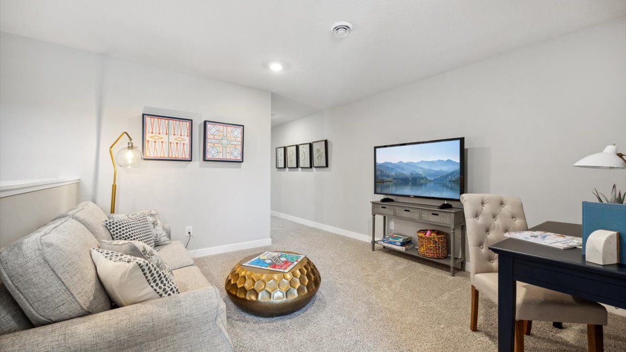 526 Goldenrod Trail. Waconia, MN 55387