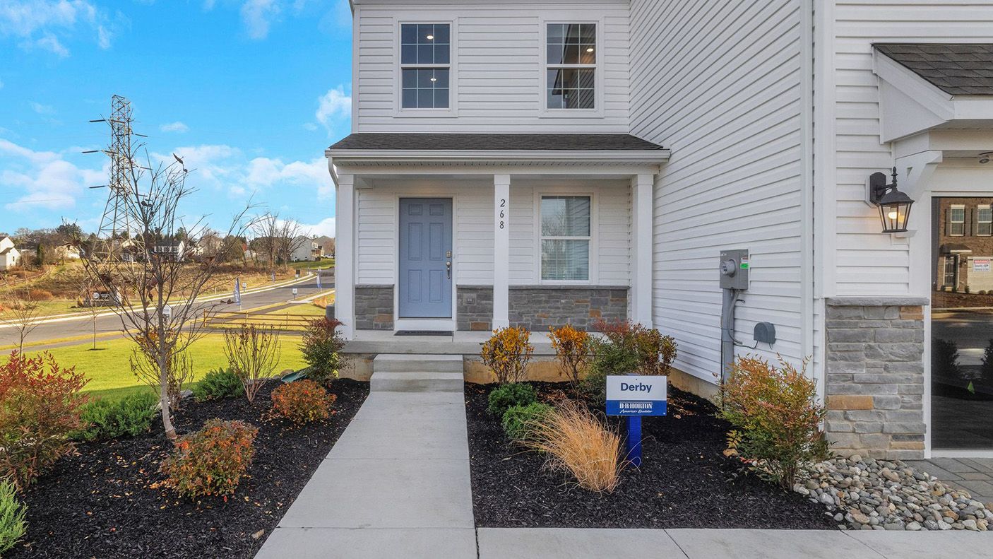 casa en Lafayette Hills Twins por D.R. Horton Basic