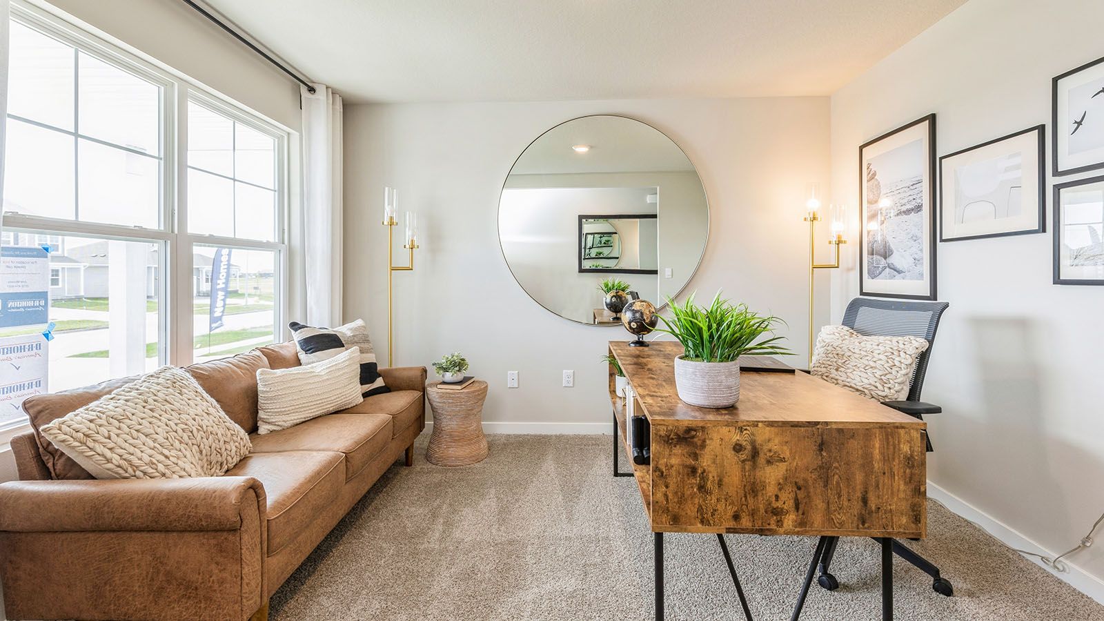 2838 Brook View Dr. Des Moines, IA 50317