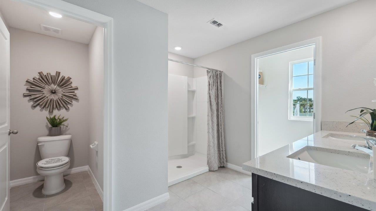 8029 Sail Clover Lane. Zephyrhills, FL 33540