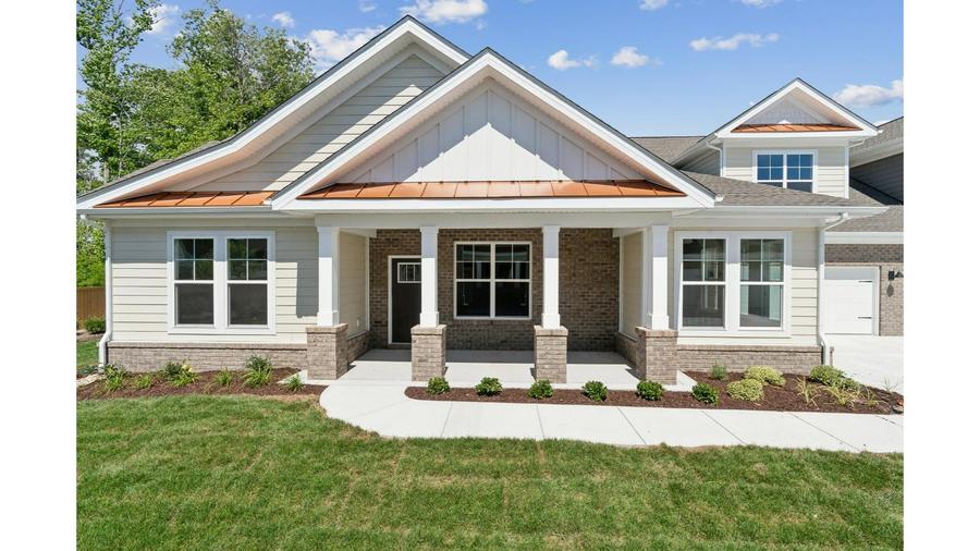 2212 Edwin Dr. Chesapeake, VA 23322