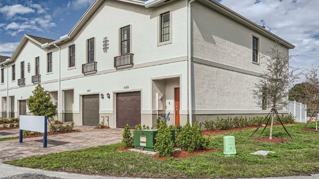 608 Nw 6Th Avenue. Florida City, FL 33034