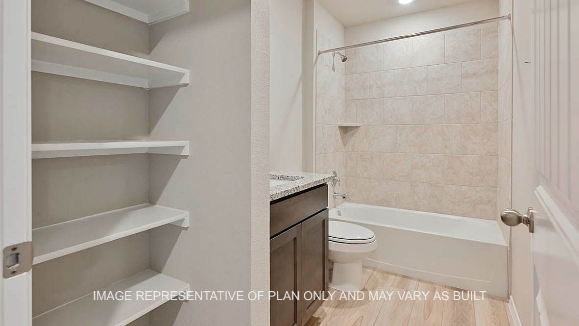 1115 Briscoe Street. Brenham, TX 77833