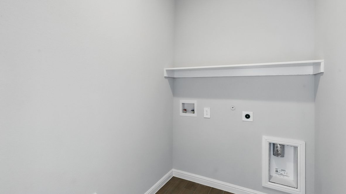 136 Springhill North Road. Boyd, TX 76023