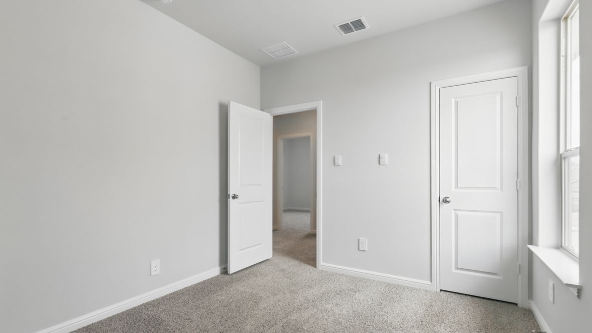 136 Springhill North Road. Boyd, TX 76023