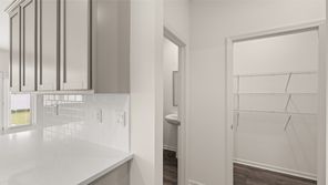 1317 AURA LANE (Stratford)