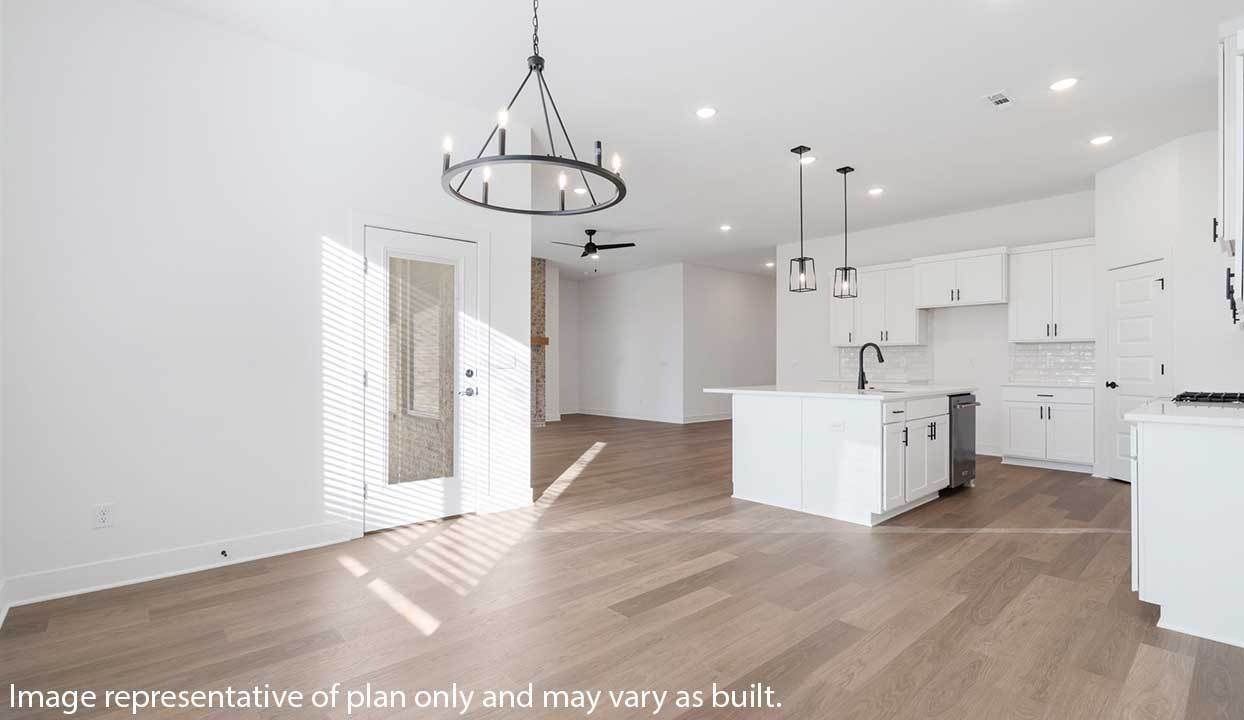 2825 N Chapel Drive. Fayetteville, AR 72704