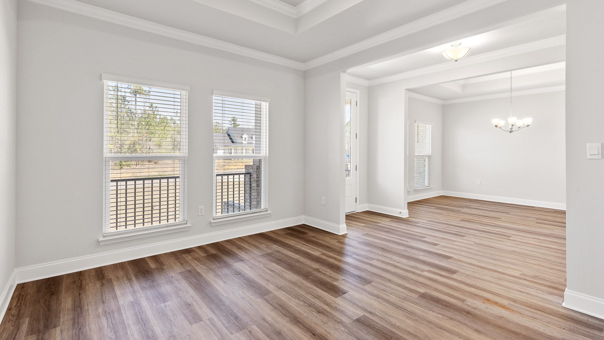 5907 Orchard Lane East. Grand Bay, AL 36541