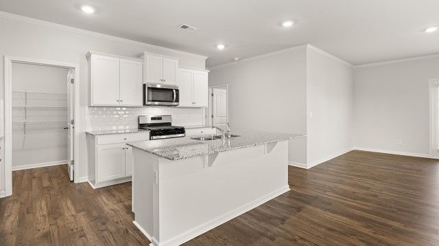 2681 Canterbury Lane. College Park, GA 30349