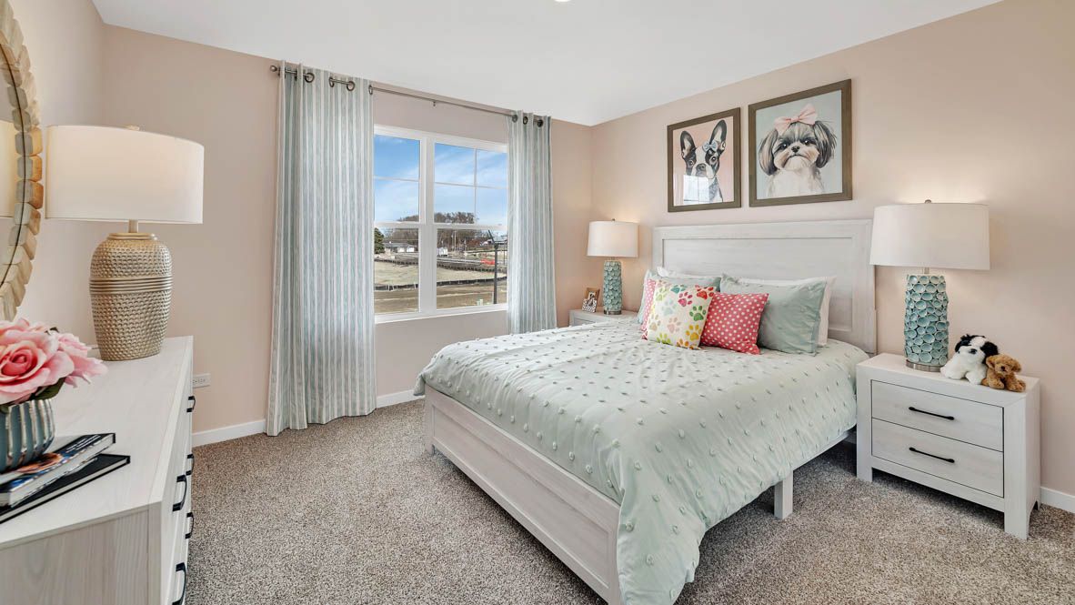 265 Snowdrop Lane. Elgin, IL 60124