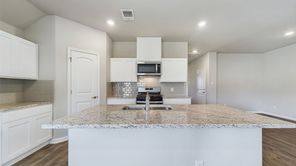 339 Crowne Parc Drive (Lakeview)