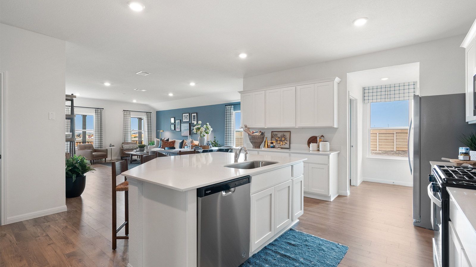 18505 Blazing Ranch Lane. Manor, TX 78653