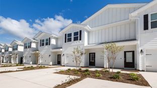 Palm Interior - Bayside at Ward Creek: Panama City Beach, Florida - D.R. Horton