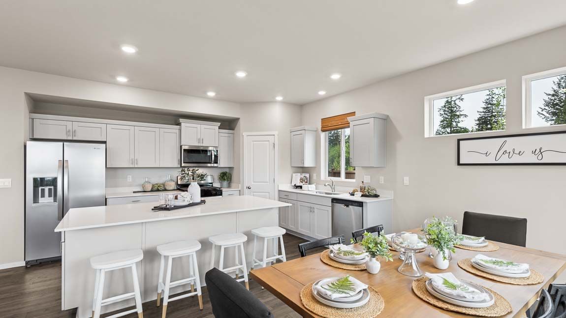 4038 23Rd Ave Ne. Olympia, WA 98506