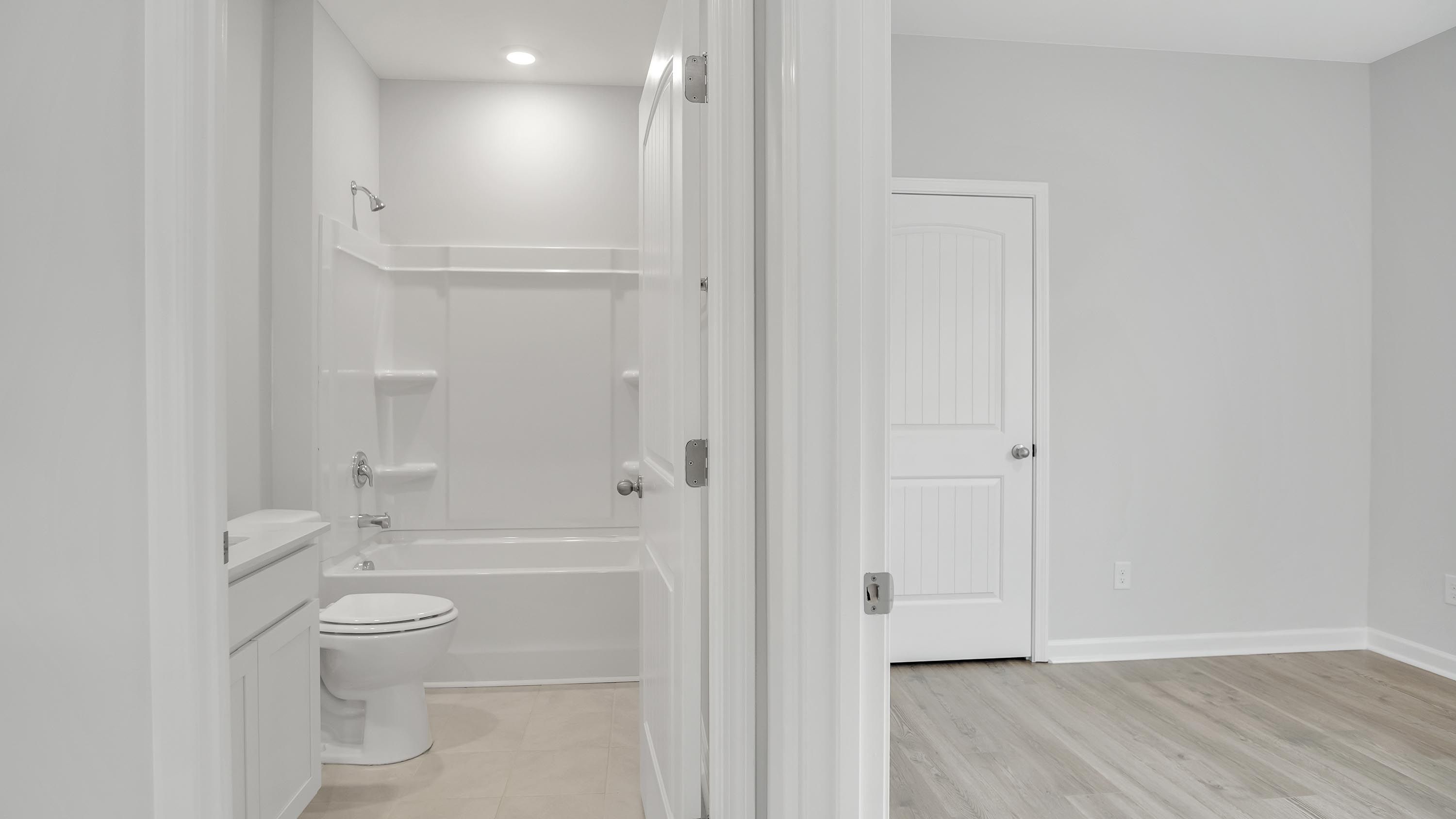 920 Liverpool Way. Baxter, TN 38544