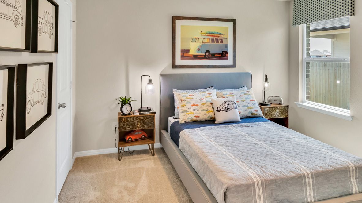 18505 Blazing Ranch Lane. Manor, TX 78653