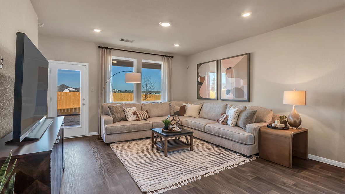 142 Illusion Lake Lane. Kyle, TX 78640