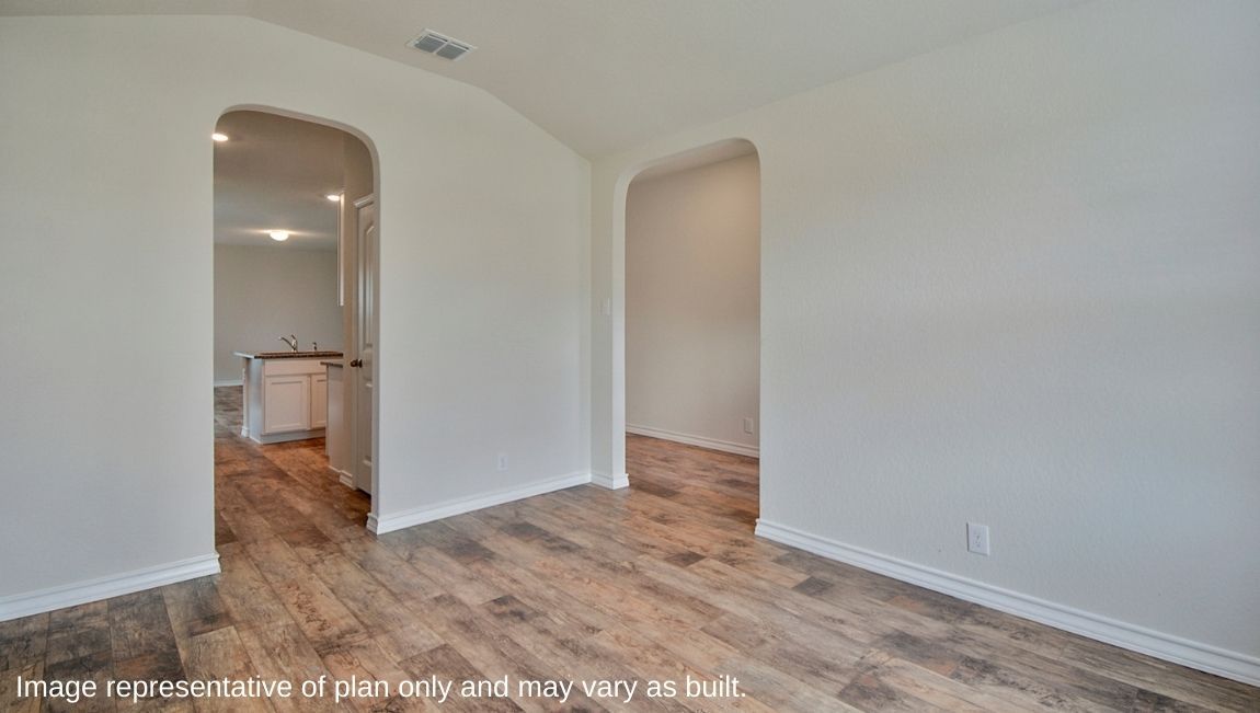 121 Double L Drive. Comfort, TX 78013