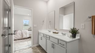 Newcastle - Grandstone Trace: Xenia, Ohio - D.R. Horton