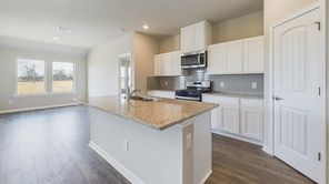 124 Lake Ridge Drive (Huntsville)