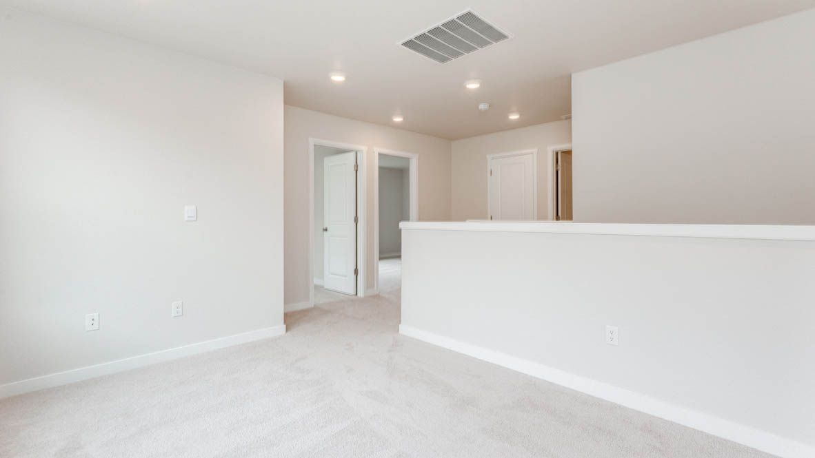 6598 Se Nasha Street. Hillsboro, OR 97123