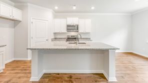 214 Seele St (DAWSON)