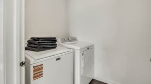 FAIRFAX - Sonoma Trails Townhomes: Oswego, Illinois - D.R. Horton